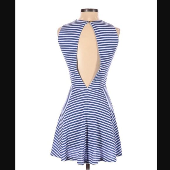 Opening Ceremony Dress XS Seam Cross Panel Tencel Back Cut Out Blue New York - Picture 3 of 13